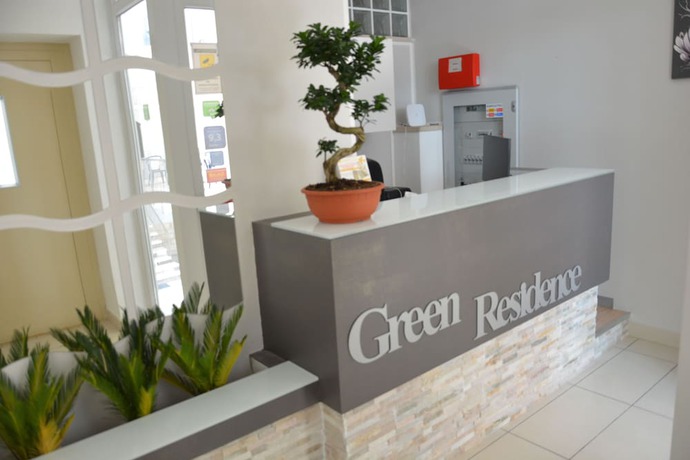 Imagen de los interiores del Hotel Green Residence, Rimini. Foto 19