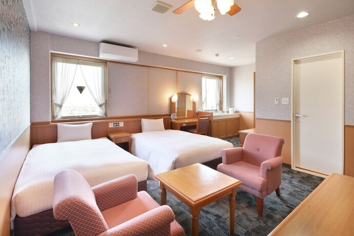 Imagen de la habitación del Hotel Green Rich Aso Kumamoto Airport. Foto 22