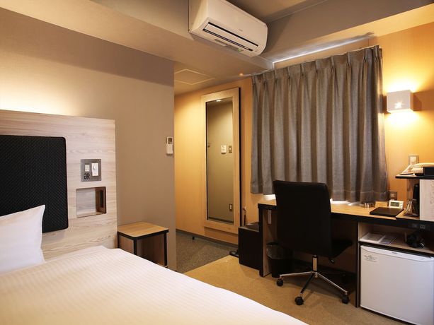 Imagen de la habitación del Hotel Green Rich Kobe Sannomiya. Foto 11