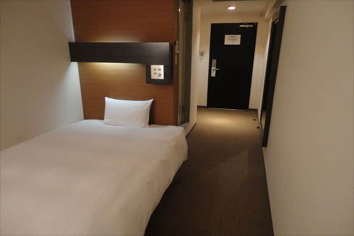 Imagen de la habitación del Hotel Green Rich Nishitetsu Ohashi Ekimae. Foto 4