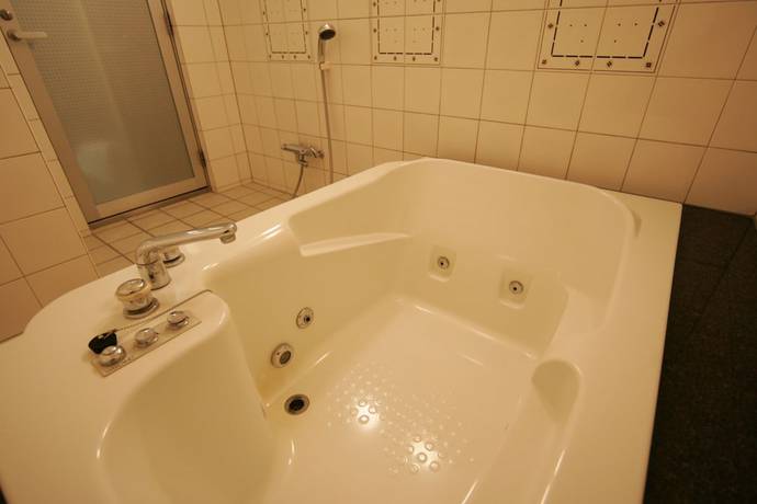 Imagen de la habitación del Hotel Green Rich Nishitetsu Ohashi Ekimae. Foto 12