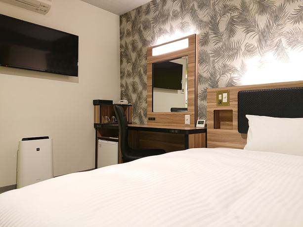 Imagen de la habitación del Hotel Green Rich Okinawa Nago. Foto 12