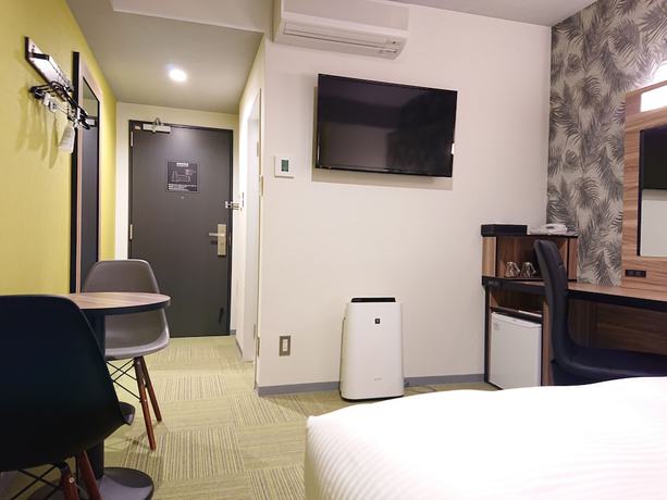 Imagen de la habitación del Hotel Green Rich Okinawa Nago. Foto 13