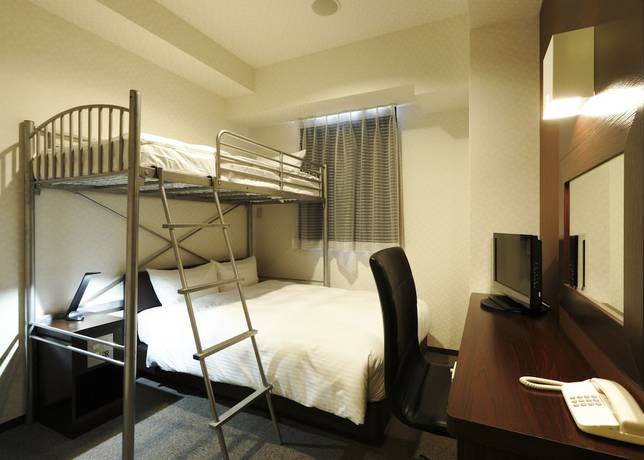 Imagen de la habitación del Hotel Green Rich Osaka Airport. Foto 10