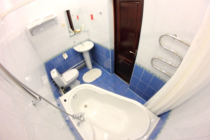 Imagen de la habitación del Hotel Green Roof. Foto 9