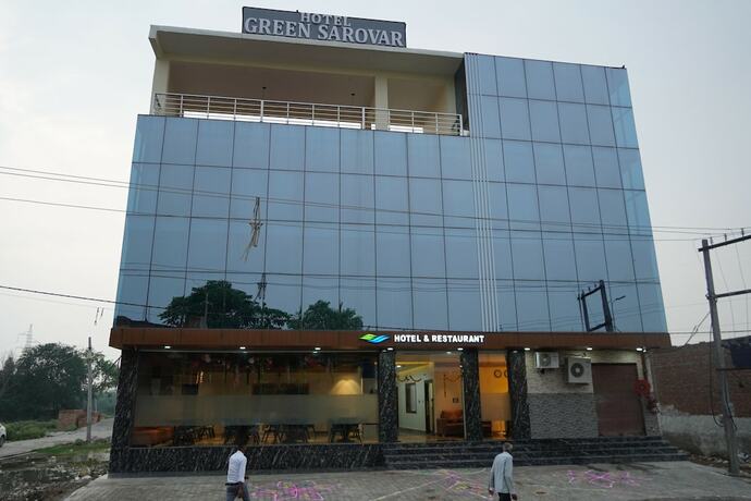Imagen general del Hotel Green Sarovar and Restaurant. Foto 7