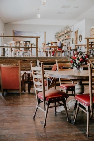 Imagen del bar/restaurante del Hotel Green Sheep Boutique. Foto 5