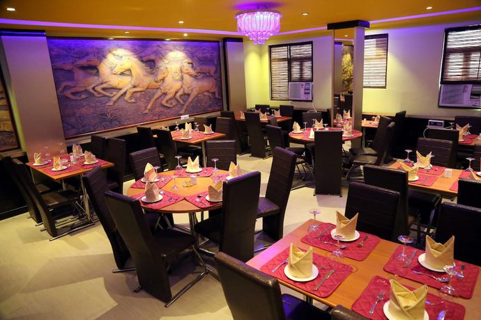 Imagen del bar/restaurante del Hotel Green Star. Foto 2