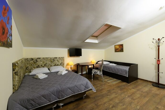 Imagen de la habitación del Hotel Green Star, Mescherino. Foto 17