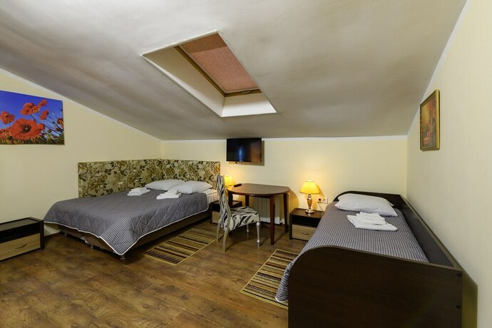 Imagen general del Hotel Green Star, Mescherino. Foto 10