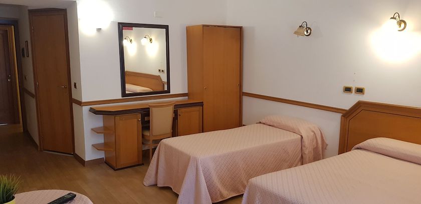 Imagen de la habitación del Hotel Green, Tiburtino. Foto 13