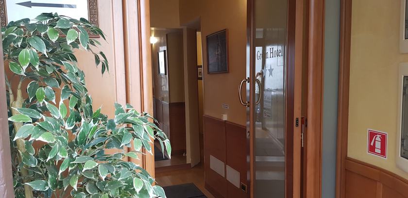 Imagen de los interiores del Hotel Green, Tiburtino. Foto 16