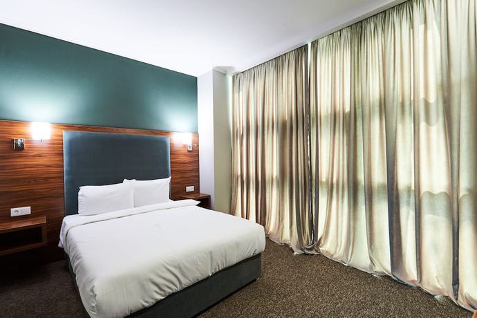 Imagen de la habitación del Hotel Green Tower. Foto 11