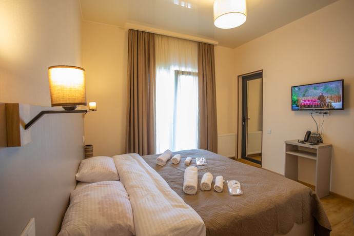 Imagen de la habitación del Hotel Green Town. Foto 3