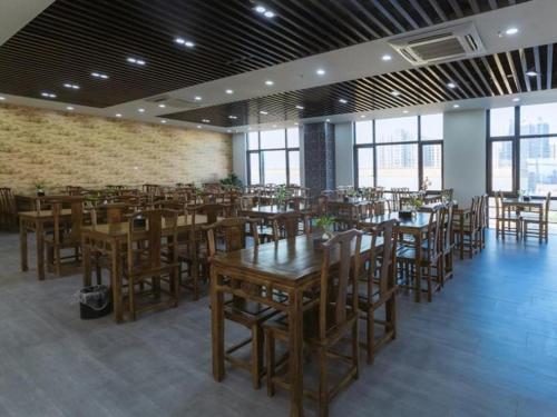 Imagen general del Hotel Green Tree Inn Fengxian New City Metro Station Jiukeshu Art Center. Foto 3