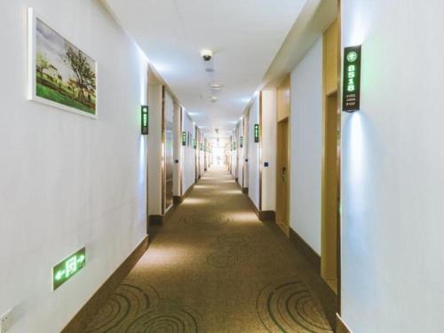 Imagen general del Hotel Green Tree Inn Fengxian New City Metro Station Jiukeshu Art Center. Foto 6