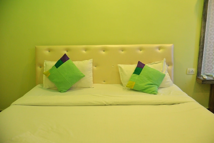 Imagen de la habitación del Hotel Green Valley Palace. Foto 8