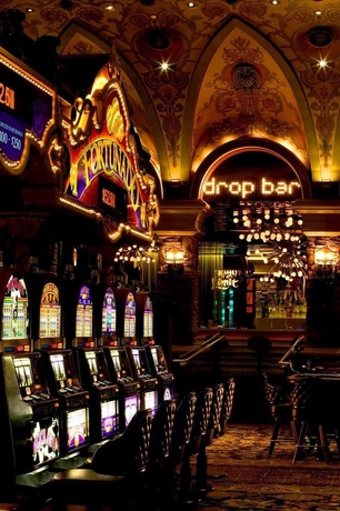 Imagen de los interiores del Hotel Green Valley Ranch Resort and Spa. Foto 14