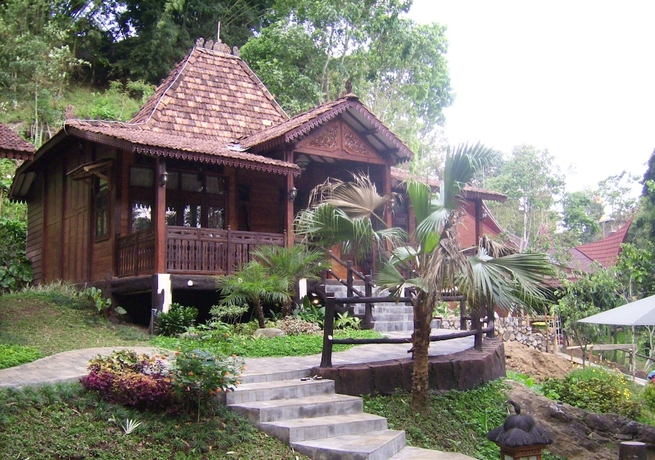 Imagen general del Hotel Green Valley Resort Bandungan. Foto 1