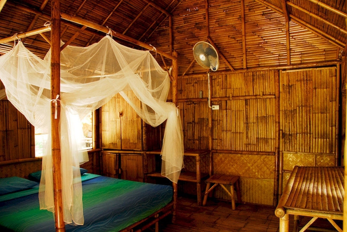 Imagen de la habitación del Hotel Green View Beach Resort. Foto 4