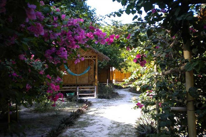 Imagen de los exteriores del Hotel Green View Beach Resort. Foto 9