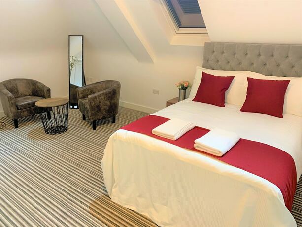 Imagen de la habitación del Hotel Green View. Foto 17