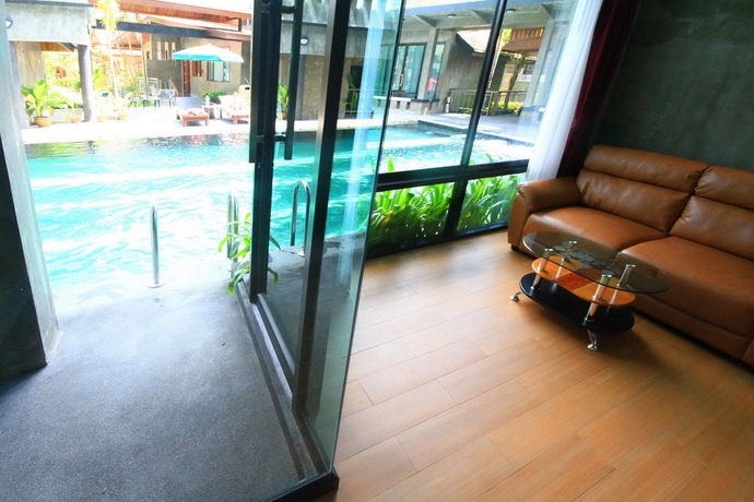 Imagen de los interiores del Hotel Green View Village Resort. Foto 16