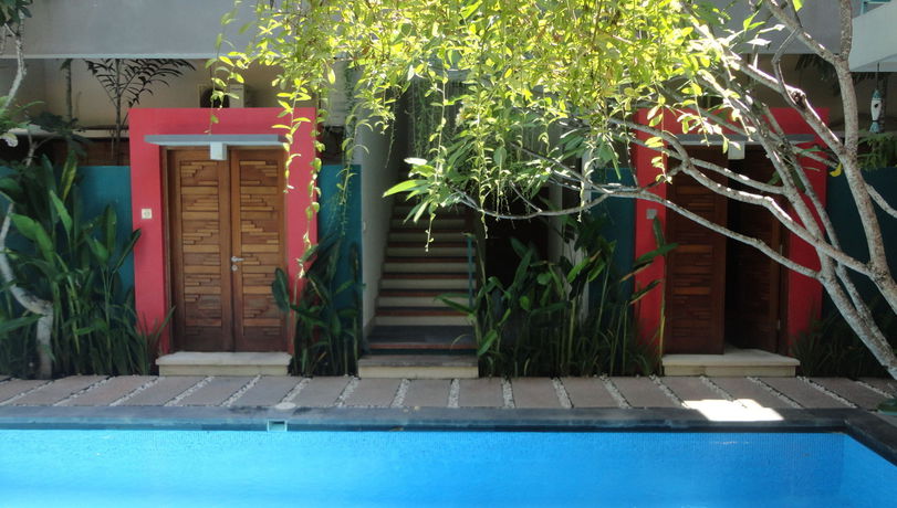Imagen de la piscina del Hotel Green Zhurga. Foto 13