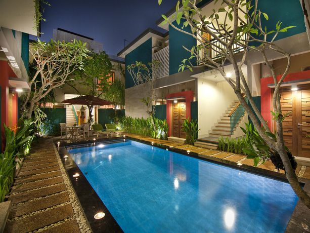 Imagen de la piscina del Hotel Green Zhurga. Foto 14