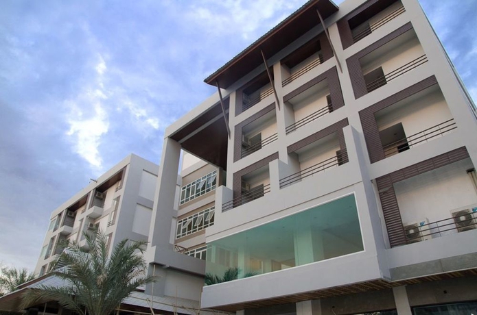 Imagen de los exteriores del Hotel Green and Resort Khon Kaen. Foto 7