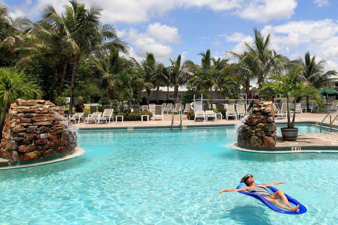 Imagen general del Hotel GreenLinks Golf Villas at Lely Resort. Foto 1
