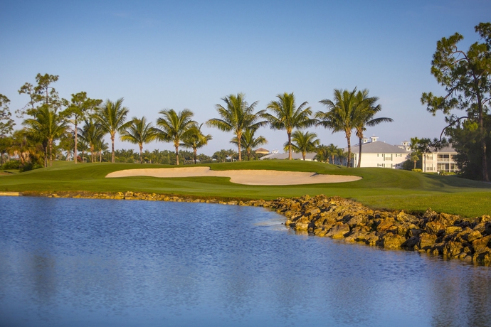 Imagen de los exteriores del Hotel GreenLinks Golf Villas at Lely Resort. Foto 11