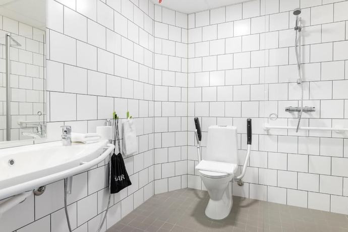 Imagen de la habitación del Hotel GreenStar Jyväskylä. Foto 11