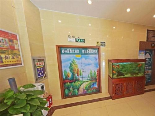 Imagen general del Hotel GreenTree Alliance Jiangsu Yangzhou Hanjiang Middle Road Libao Square. Foto 6