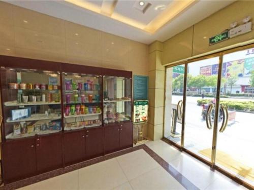 Imagen general del Hotel GreenTree Alliance Jiangsu Yangzhou Hanjiang Middle Road Libao Square. Foto 8