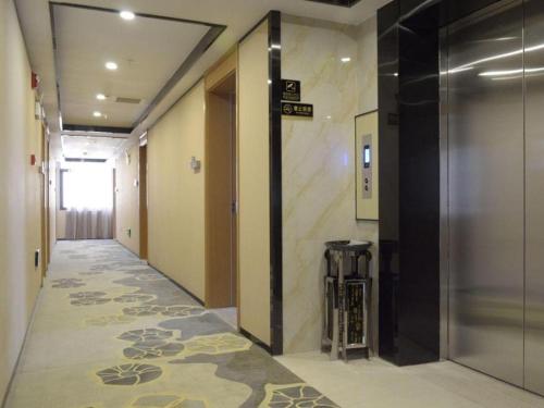 Imagen general del Hotel GreenTree Alliance Kunming Chuanjin Road Branch. Foto 5