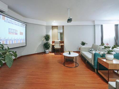 Imagen general del Hotel GreenTree Eastern Anshun Anshun Zhenning Huangguoshu. Foto 10