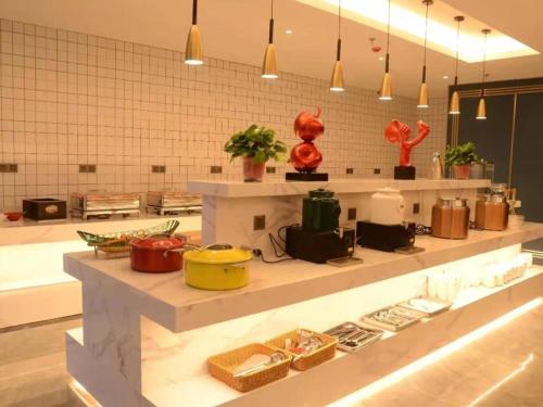 Imagen general del Hotel GreenTree Eastern Dezhou Qingyun Yingcai Road Financial Building. Foto 3