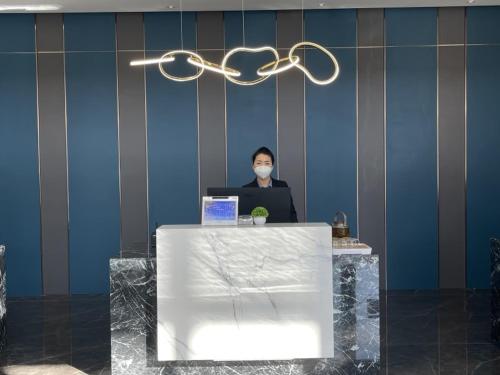Imagen general del Hotel GreenTree Eastern Dezhou Qingyun Yingcai Road Financial Building. Foto 8