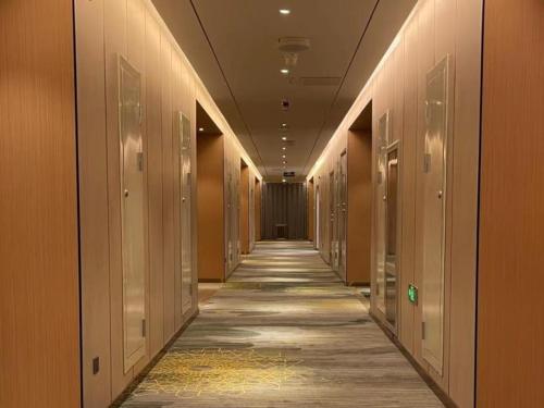 Imagen general del Hotel GreenTree Eastern Dezhou Qingyun Yingcai Road Financial Building. Foto 13