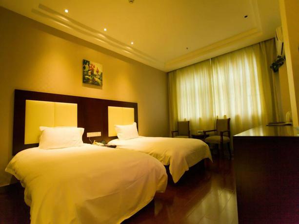 Imagen de la habitación del Hotel GreenTree Inn Beijing Caishikou Express. Foto 3