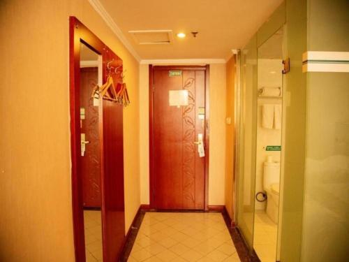 Imagen general del Hotel GreenTree Inn Bozhou Weiwu Road. Foto 19