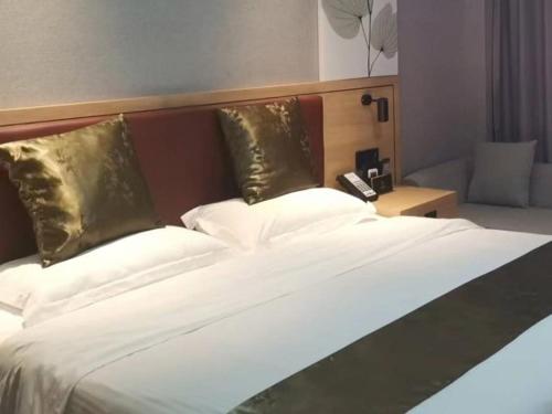 Imagen general del Hotel GreenTree Inn Express Changzhou Caoqiao Industrial Park. Foto 3