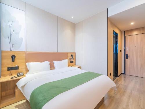 Imagen general del Hotel GreenTree Inn Express Changzhou Caoqiao Industrial Park. Foto 6