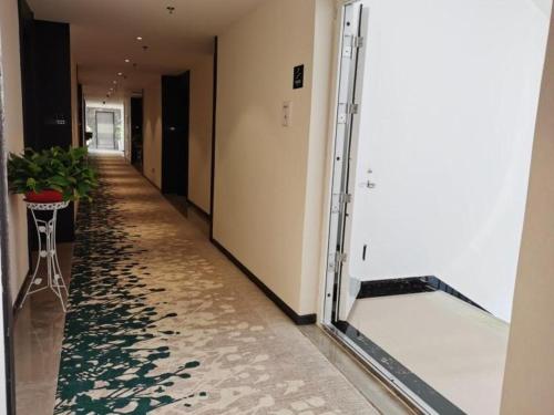 Imagen general del Hotel GreenTree Inn Express Fuzhou Linchuan District Gandong Auto City. Foto 17