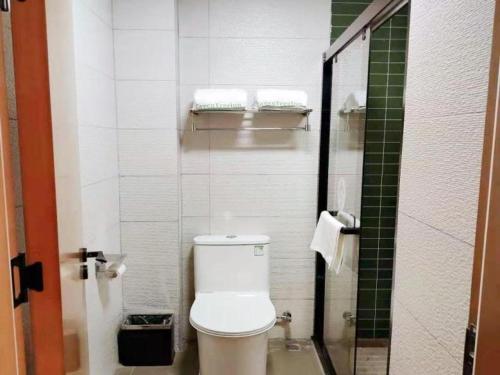Imagen general del Hotel GreenTree Inn Express Guannan County Xinwan Bei Road. Foto 18