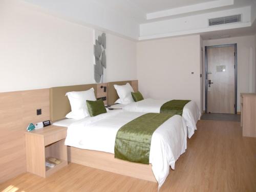 Imagen general del Hotel GreenTree Inn Express Heyuan N1 High Fountain. Foto 4