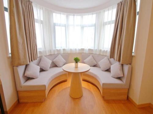 Imagen general del Hotel GreenTree Inn Express Suzhou Tai Lake Xukou Huadun Metro Station. Foto 9