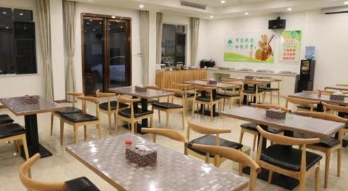 Imagen general del Hotel GreenTree Inn Fuzhou Linchuan Yizhong. Foto 3