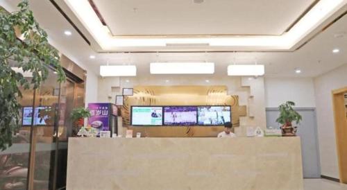 Imagen general del Hotel GreenTree Inn Fuzhou Linchuan Yizhong. Foto 4